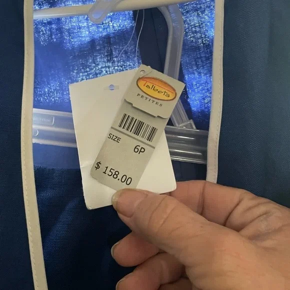 Talbots NWT 2 Piece Suit 6 P - Picture 3 of 5